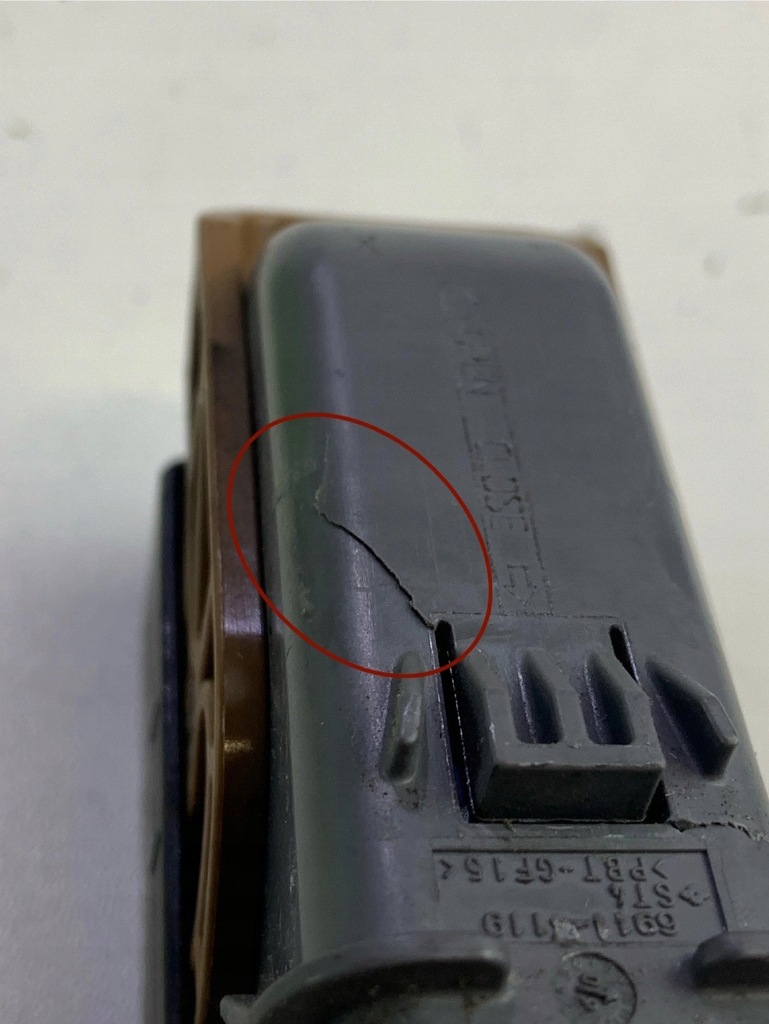 фото №8, Штекер колодка насоса abs peugeot 3008 i 5008 i