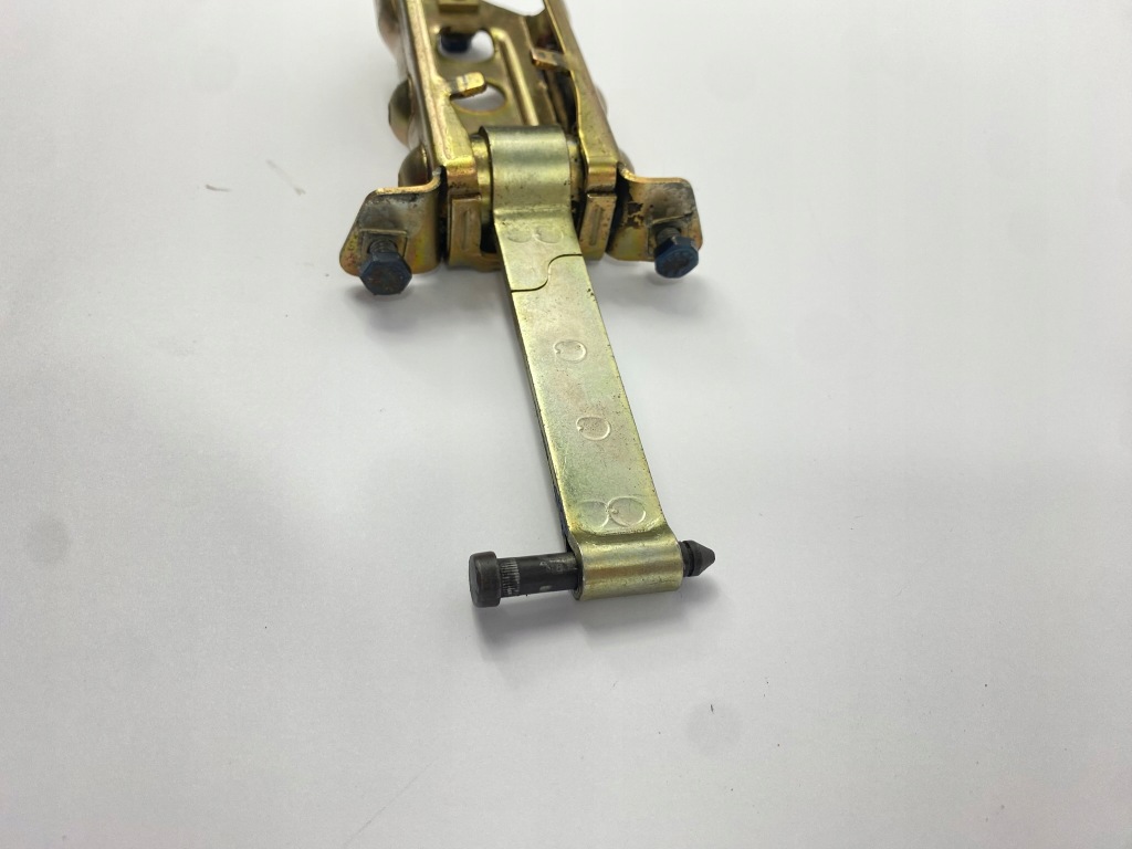 Обмежувач двері лівий задній ліва задня mercedes s klasa w126 Київ