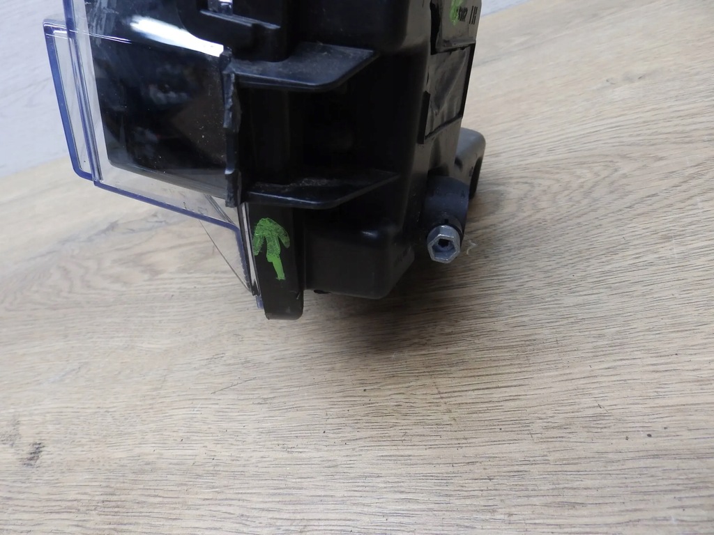 фото №7, Tesla model 3 2021 перед сторона левая свет do движение dziennej drl