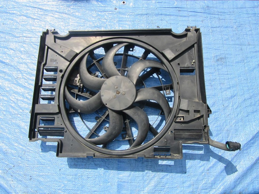 фото №5, Jaguar f-pace x761 2.0d 2016 вентилятор радіатора корпус org. kpl