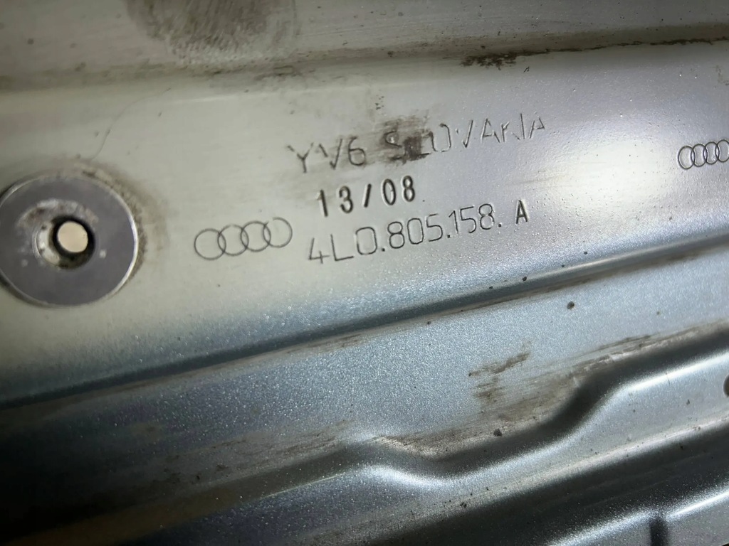 фото №7, Кронштейн кронштейн крила передній audi q7 4l 2008