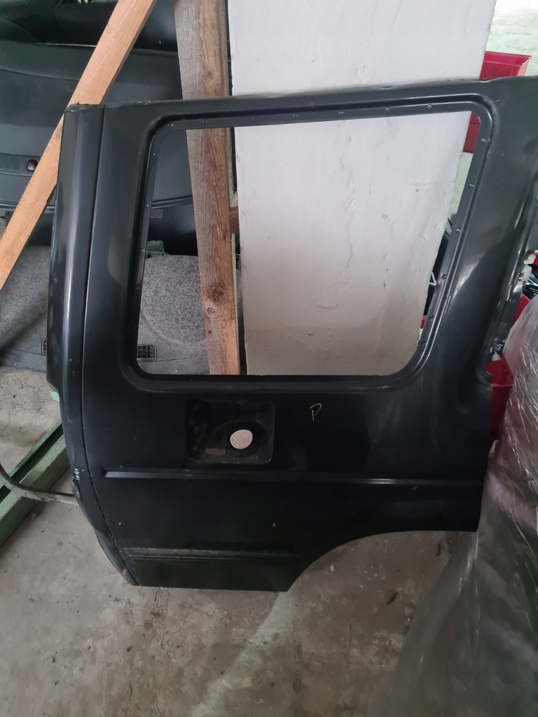 фото №1, Крила правий задня land rover discovery i