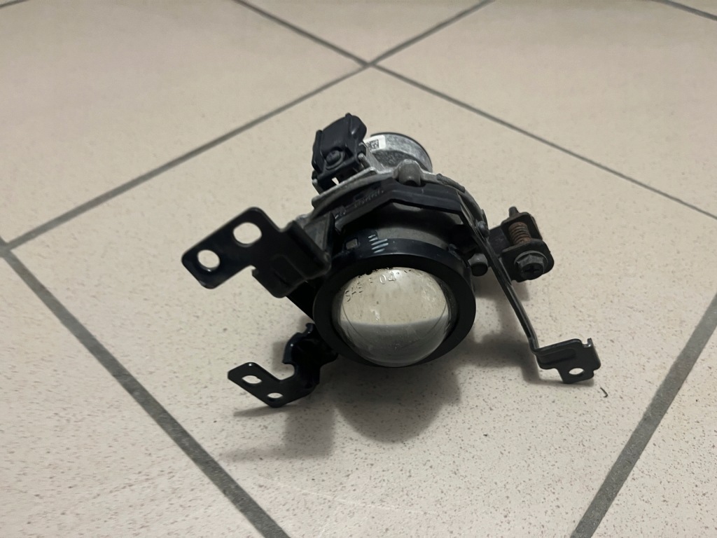 фото №1, Hyundai i30 i-30 iii 3 lift 20- противотуманная фара led drl левый