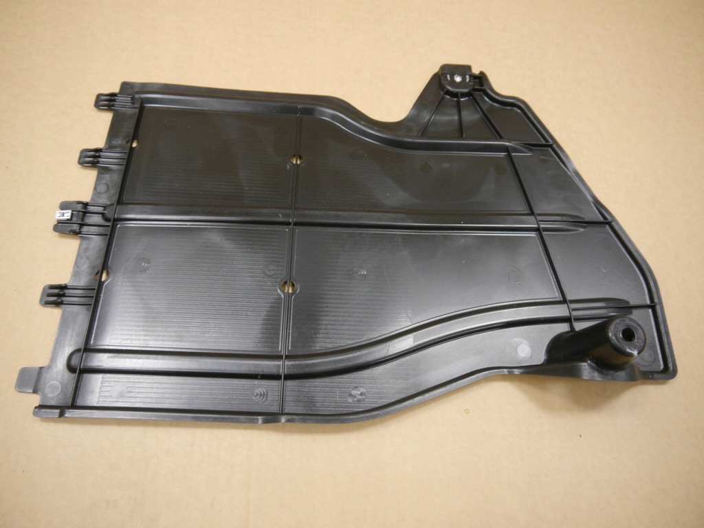 фото №1, Vw golf 8 viii защита подвеска 5wa825101a