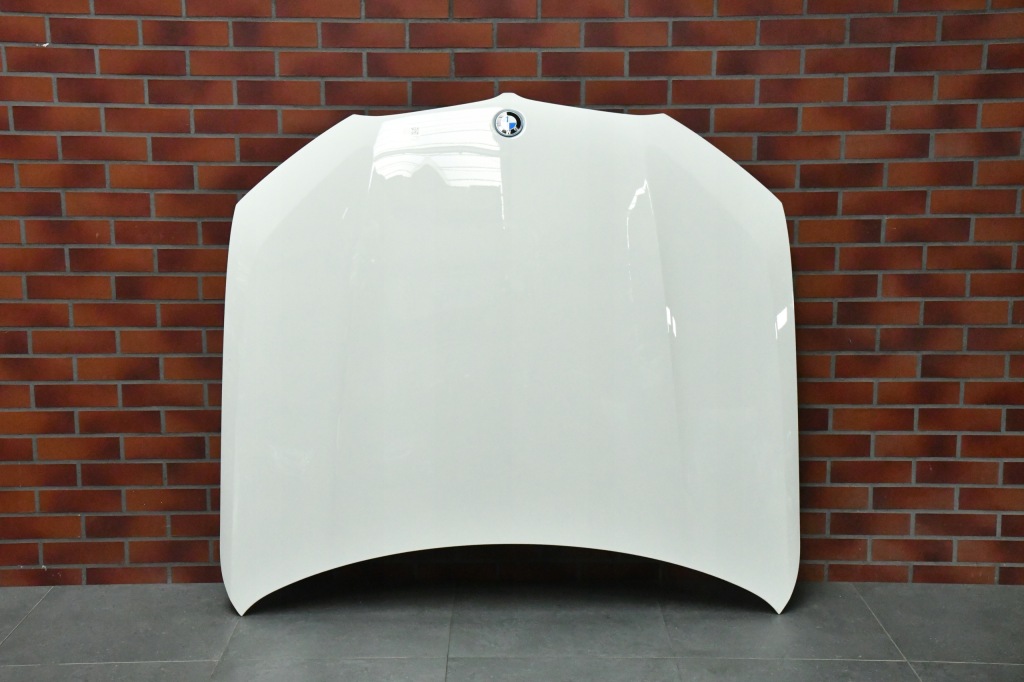 Капот кришка двигуна крило ліве правий bmw x5 g05 a300 alpinwhite Недорого