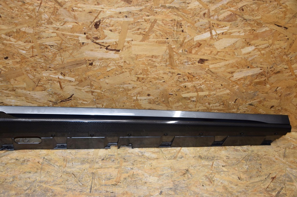 фото №7, Молдинг порог накладка правая карбон audi r8 4s ii lift lz7s 4s0853860 19-