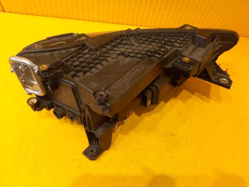 фото №5, Ford tourneo connect лампа перед левая 21r.-