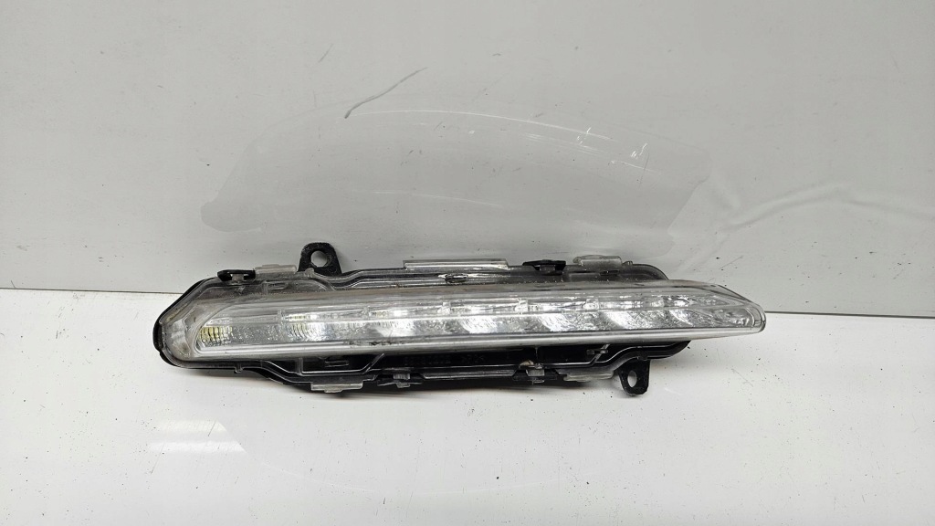 Купить Mercedes s-klasa w221 09-13 рестайлинг  противотуманная фара led drl бампера перед правая