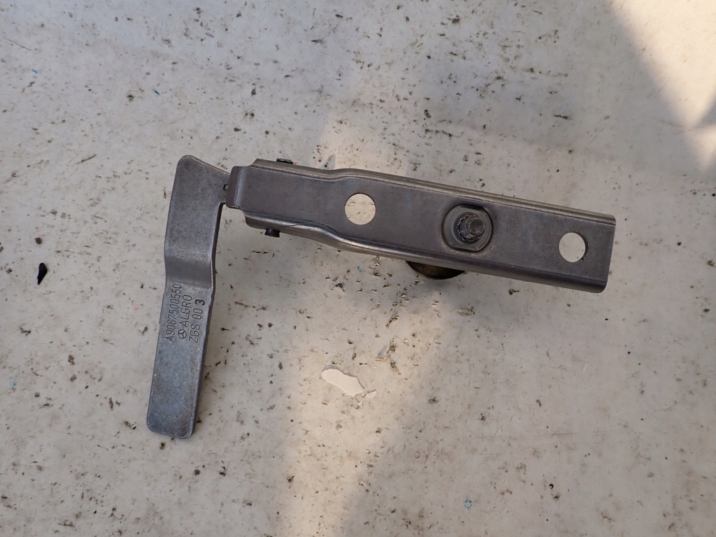 фото №1, Mercedes sprinter 906 замок капот