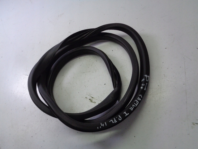 фото №1, Прокладка дверь правый задняя renault captur i 2013-