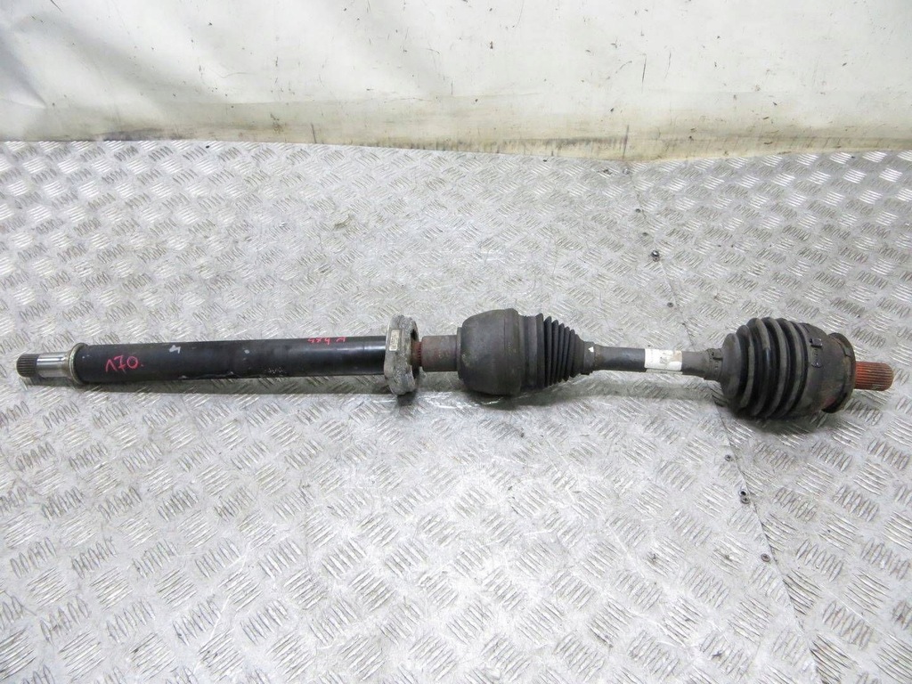 фото №1, Mercedes gla x156 2.2 привідний вал права перед 2463309700