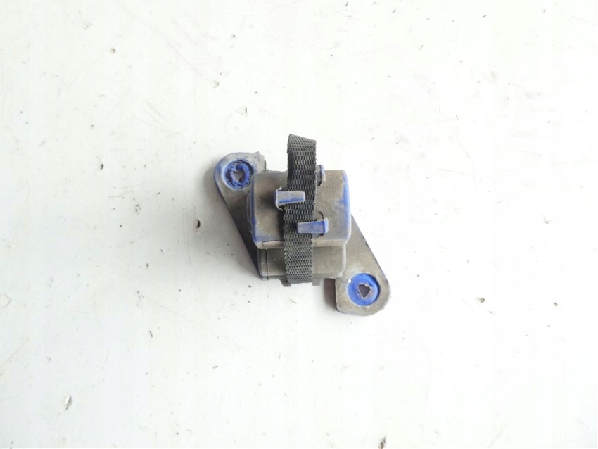 фото №1, Кронштейн глушителя citroen ds3 1.6 thp 2009-2016r