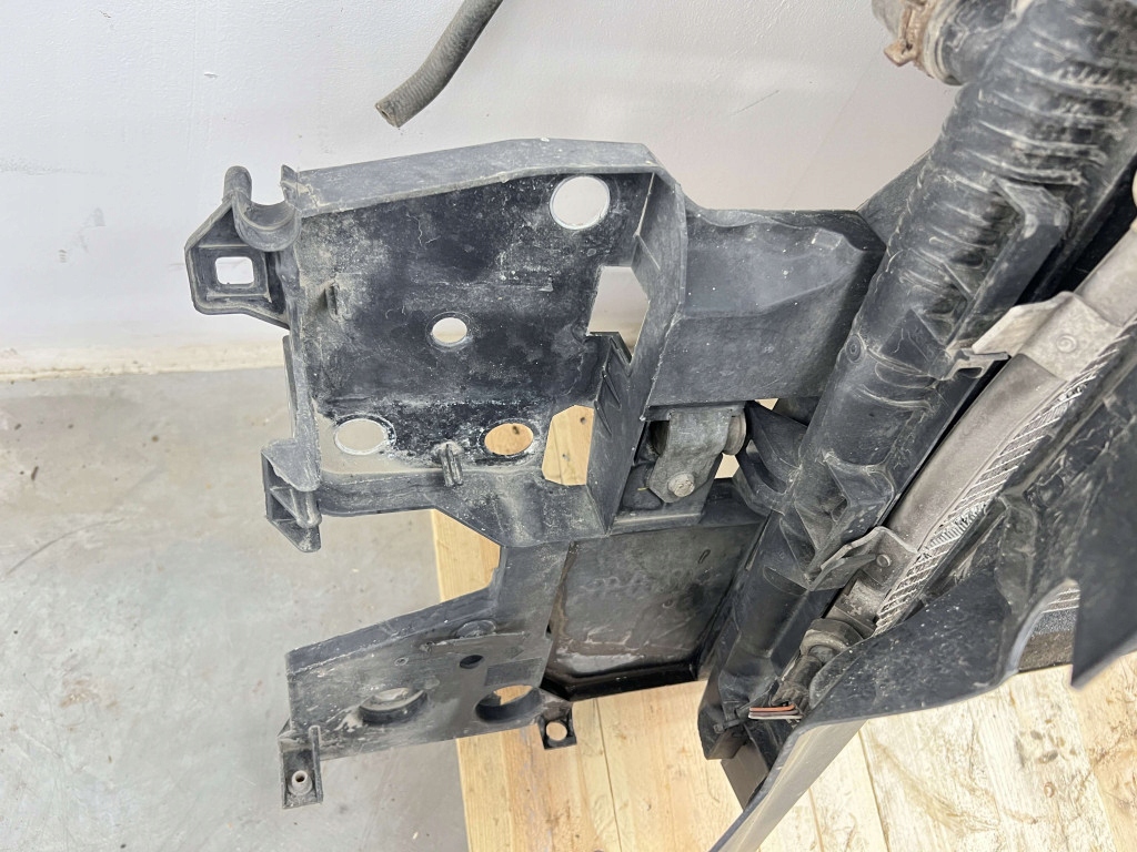 фото №9, Renault scenic iii усилитель передний pas передний 1.6 b