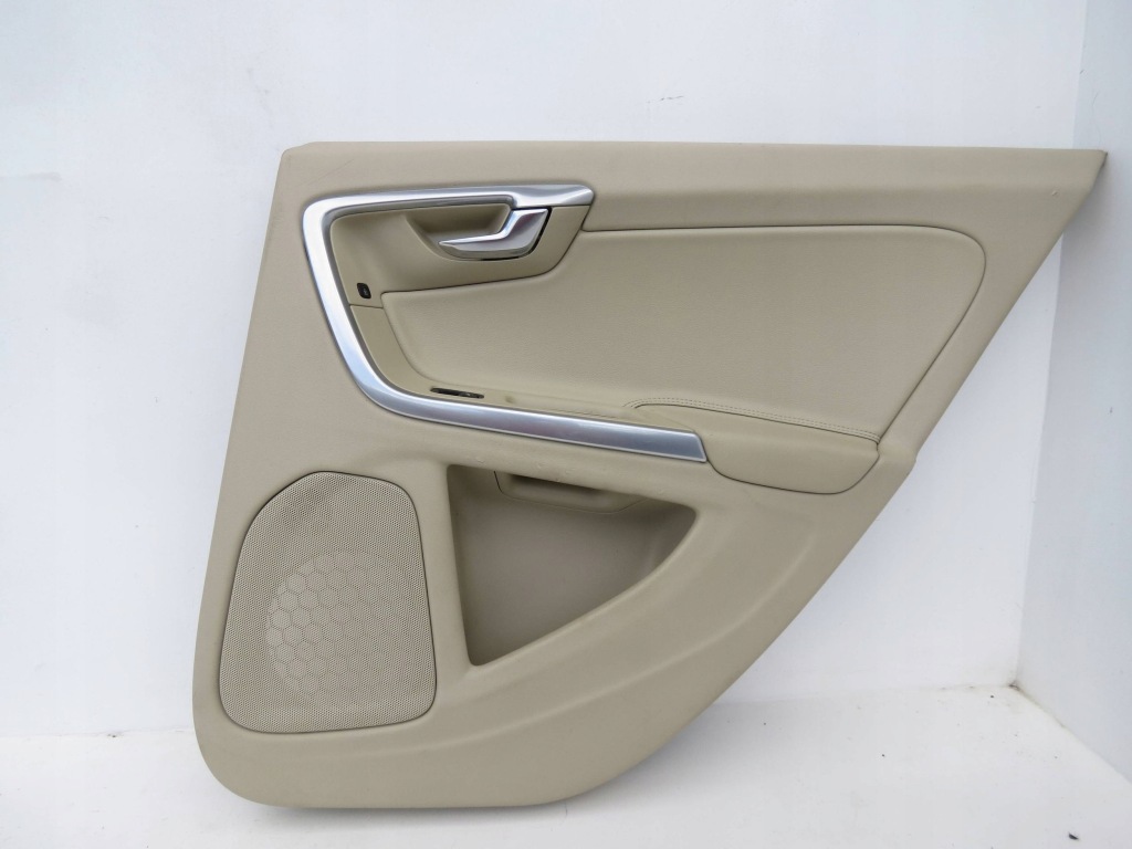 Купить Обшивка дверь правая  задний volvo s60 2 v60 2 8686855