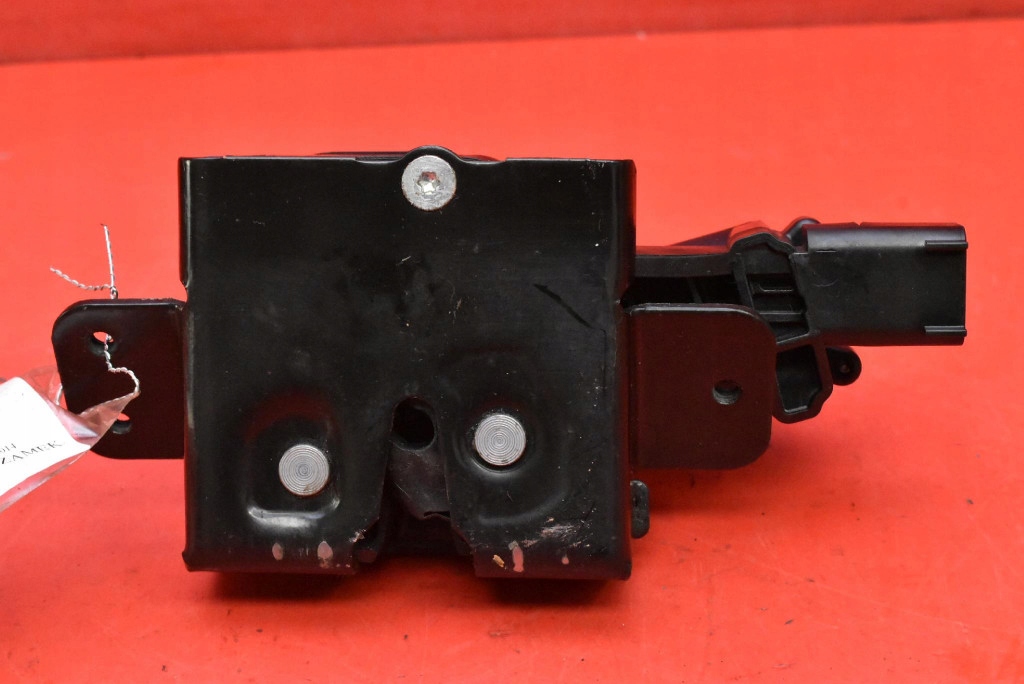 Замок доводчик кришки задній багажника 13503467 opel insignia a універсал 08-14 Недорого