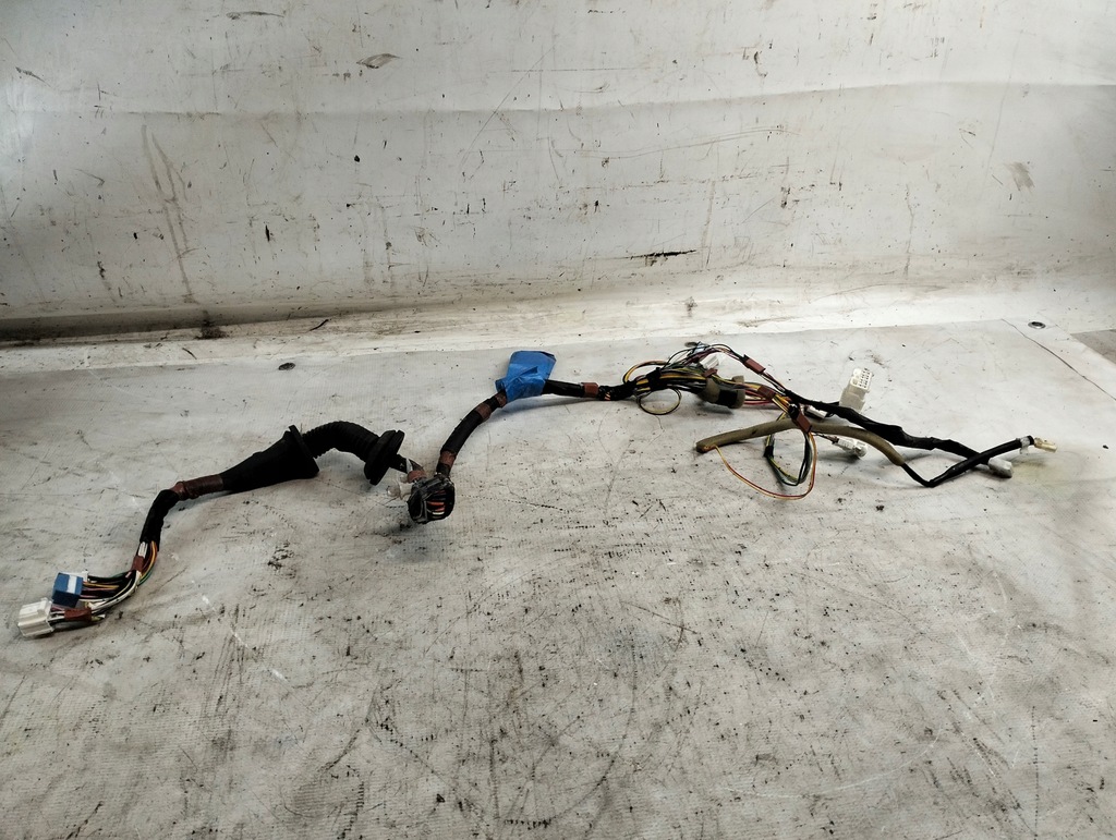 фото №9, Джгут електропроводка двері лівий перед toyota prius ii 08r 821247140y