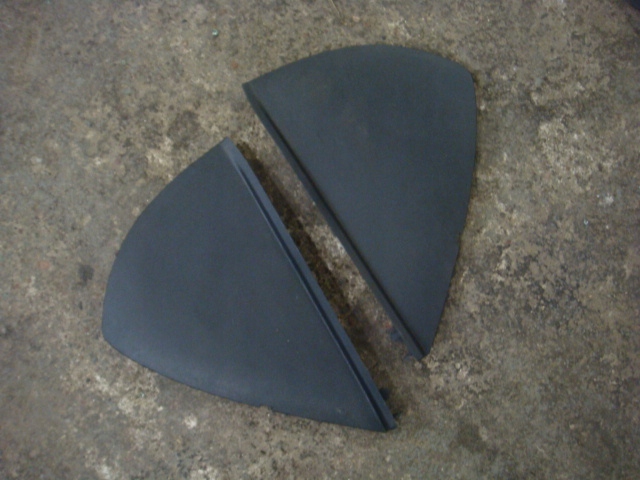 фото №1, Audi a1 8x заглушка защита консоли панели