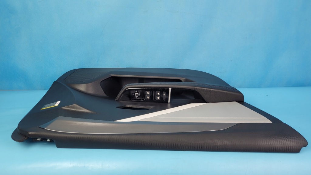 Opel astra l vi 23r 1.5d обшивка дверь левый перед 98519977zs Киев