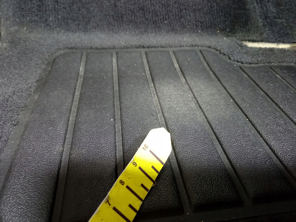 фото №7, Bmw 5 g30 g31 f90 обшивка пол mpakiet перед czarna eu 8070639