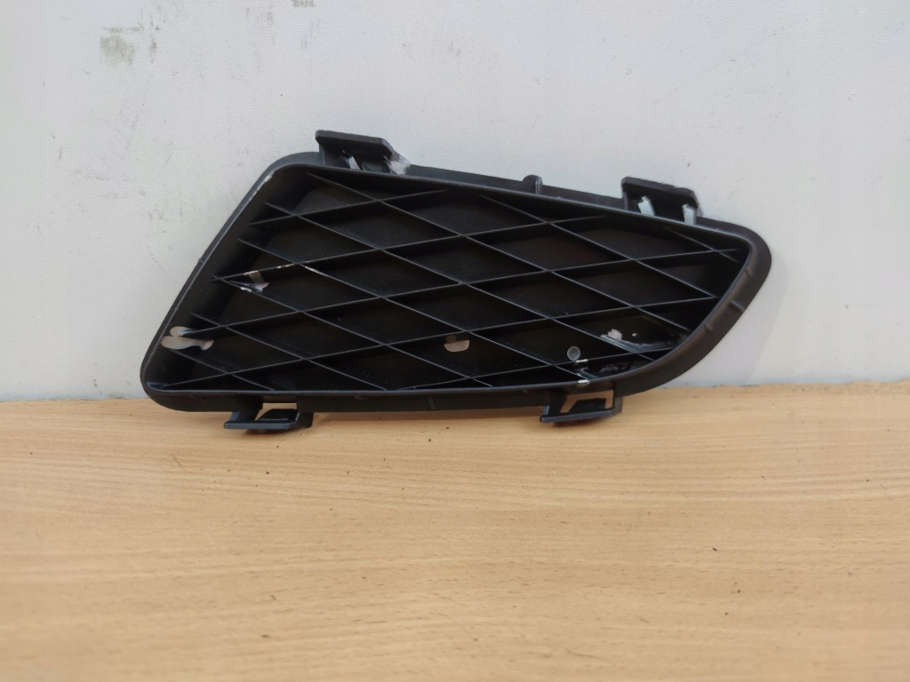 Купить Mazda 6 vi 02-05 rok левая решётка бампера заглушка