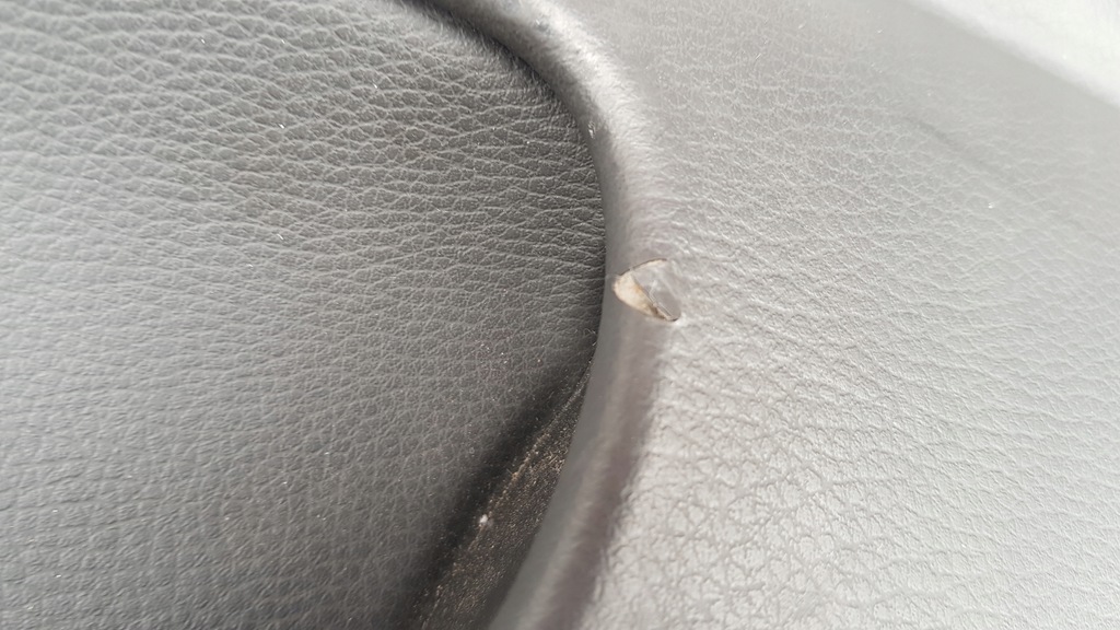 фото №14, Volvo v70 обшивка обивка правая перед