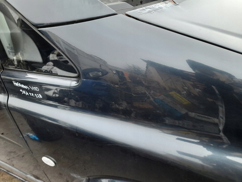 фото №8, Mercedes vito w639 крыло правый перед 9154