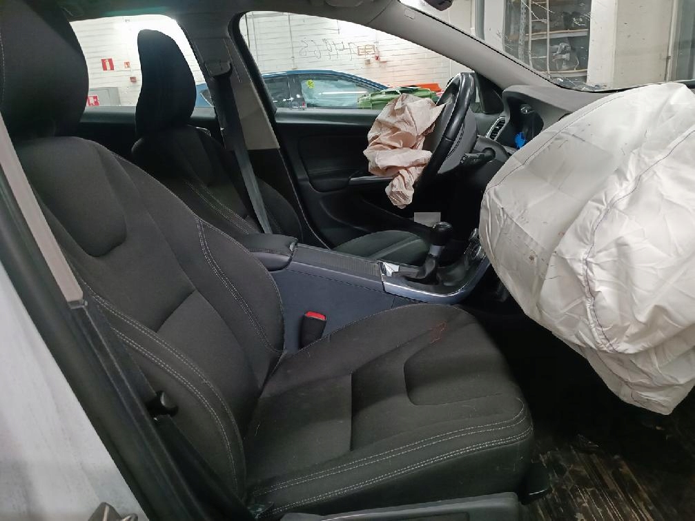 Купить Volvo v60 подушки безопасности двигателя и подушки безопасности коробки передач 2015 1.6l g2934100