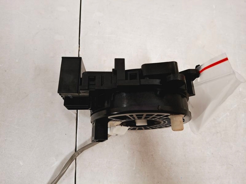 фото №7, Nissan juke f15 стрічка шлейф подушка безпеки