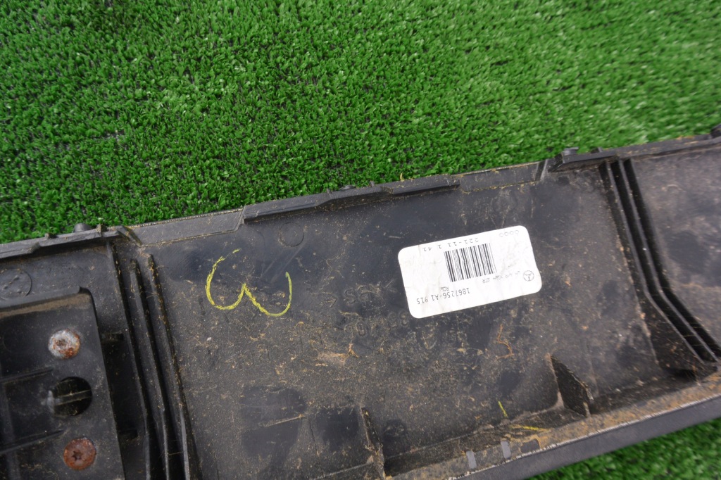 Підлокітник обшивка багажника комплект  mercedes gl x164 Київ