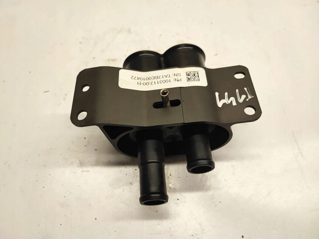 Клапан радиатора отопителя tesla model x 100311700h electric 385kw 2017 Цена