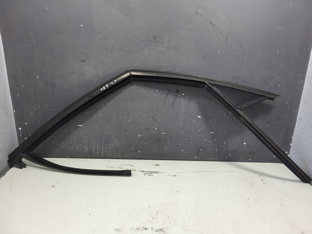 фото №1, Прокладка скло двері правий перед рамка citroen ds5 11-15 9687801980