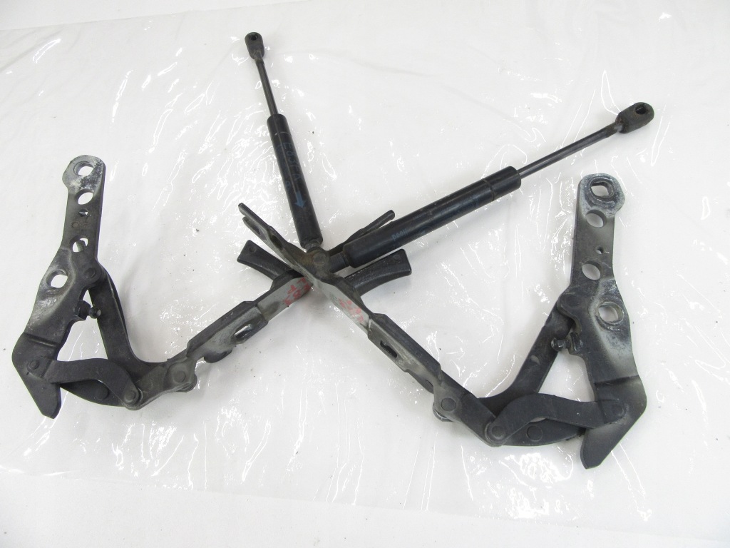 Купити Петлі привід капот перед bmw e83 x3 комплект