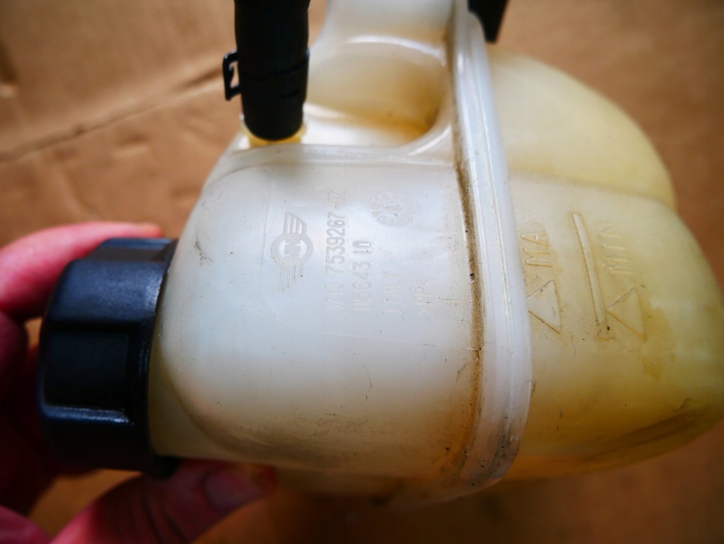 Mini r56 r55 r57 r58 r59 r60 бак расширительный воды жидкость крышка 7539267 Доставка