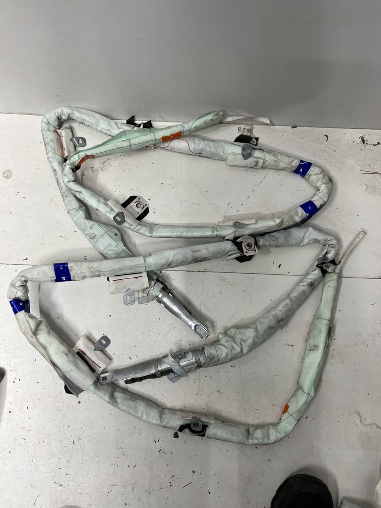 фото №1, Audi a4 b9 подушка шторка безопасности подушка безопасности оригинал левая/правая