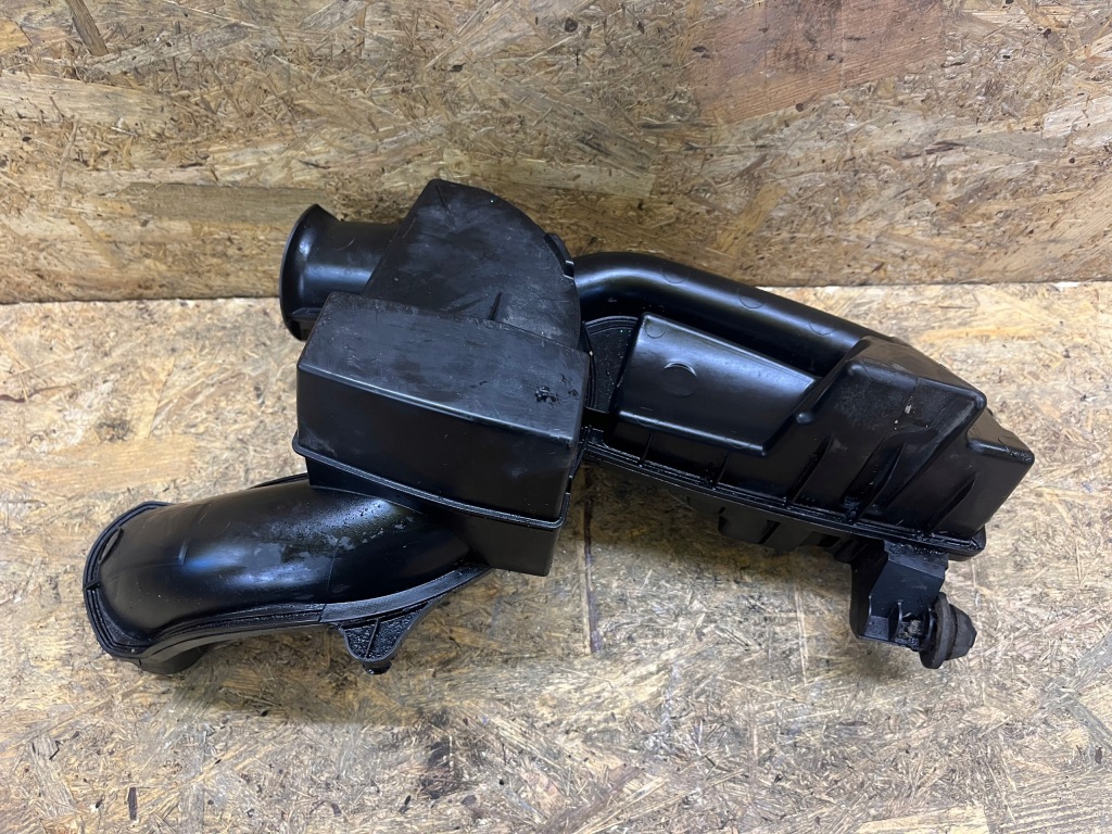 фото №1, Резонатор воздуха renault megane iii lift 13- 1.5dci