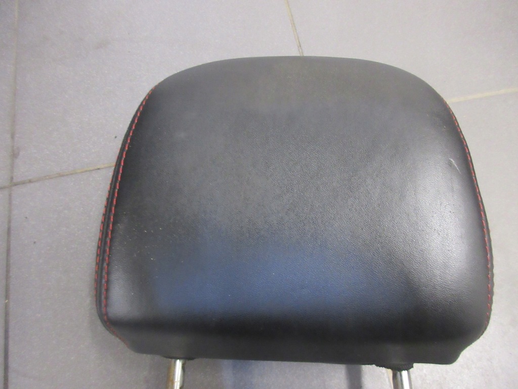 фото №4, Подголовник правый перед alfa romeo giulietta кожа