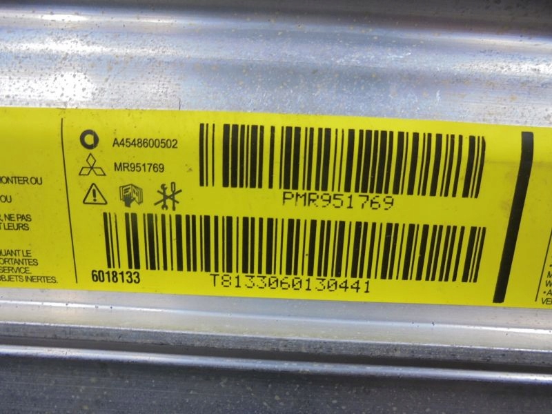 фото №5, Colt vi z30 подушка пасажира подушка безпеки mr951769