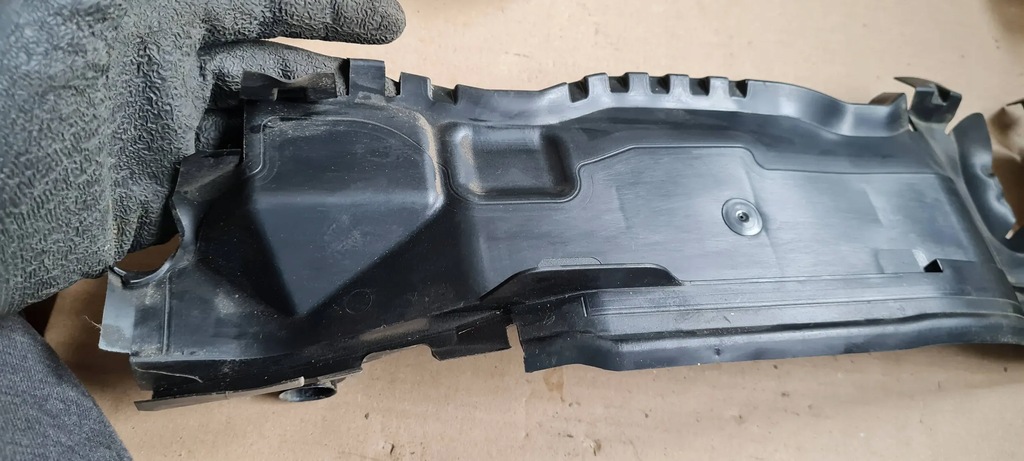 фото №8, S6 c7 4g lift повітропровід повітря права перед 4.0 tfsi 4g0121284ah s7