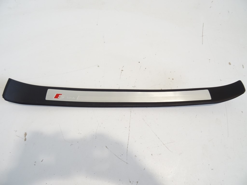 фото №1, Audi a4 b7 молдинг порог правый перед s-line