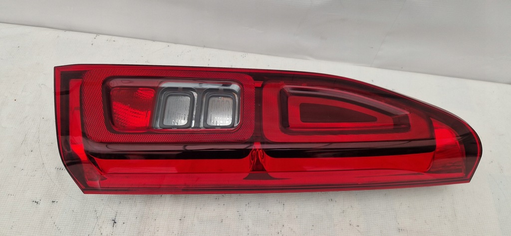 фото №4, Combo e berlingo iv 4 rifter proace лампа задня права