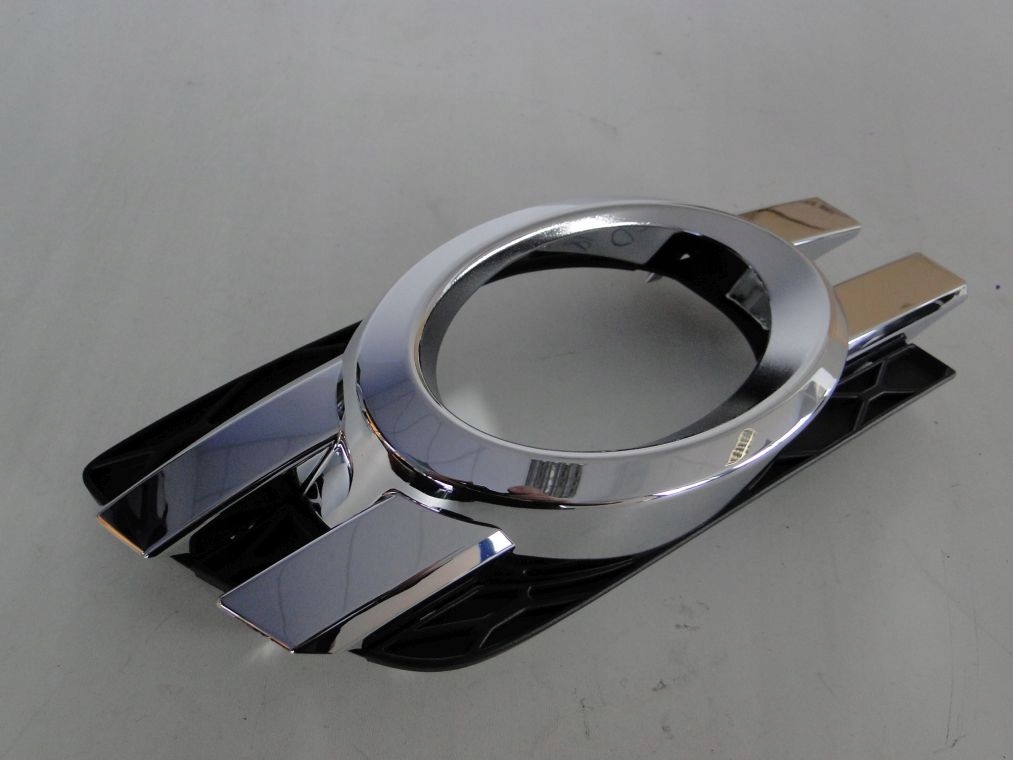 фото №3, Mercedes gl x164 решётка правая левая заглушка хром