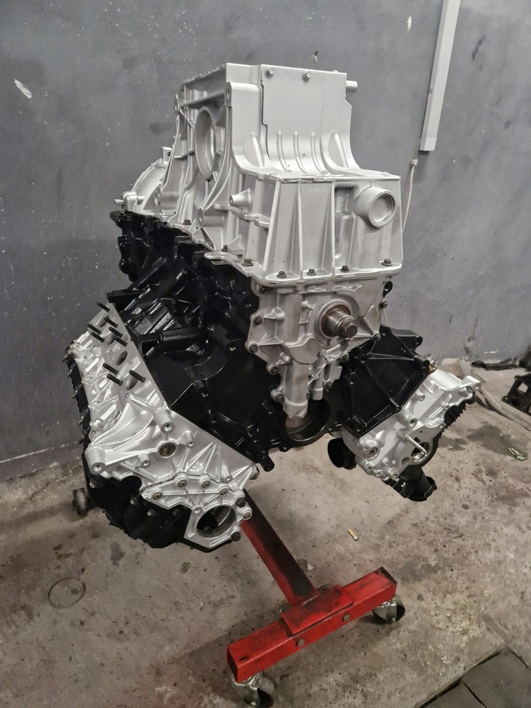 фото №7, Двигатель 4.4 448dt land rover discovery iii l319