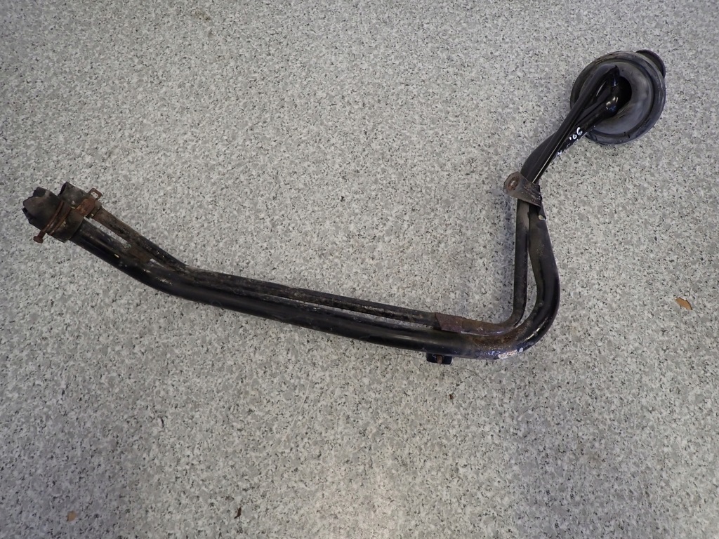 фото №1, Mazda 6 mazda6 02-07 бензин труба заливної пального