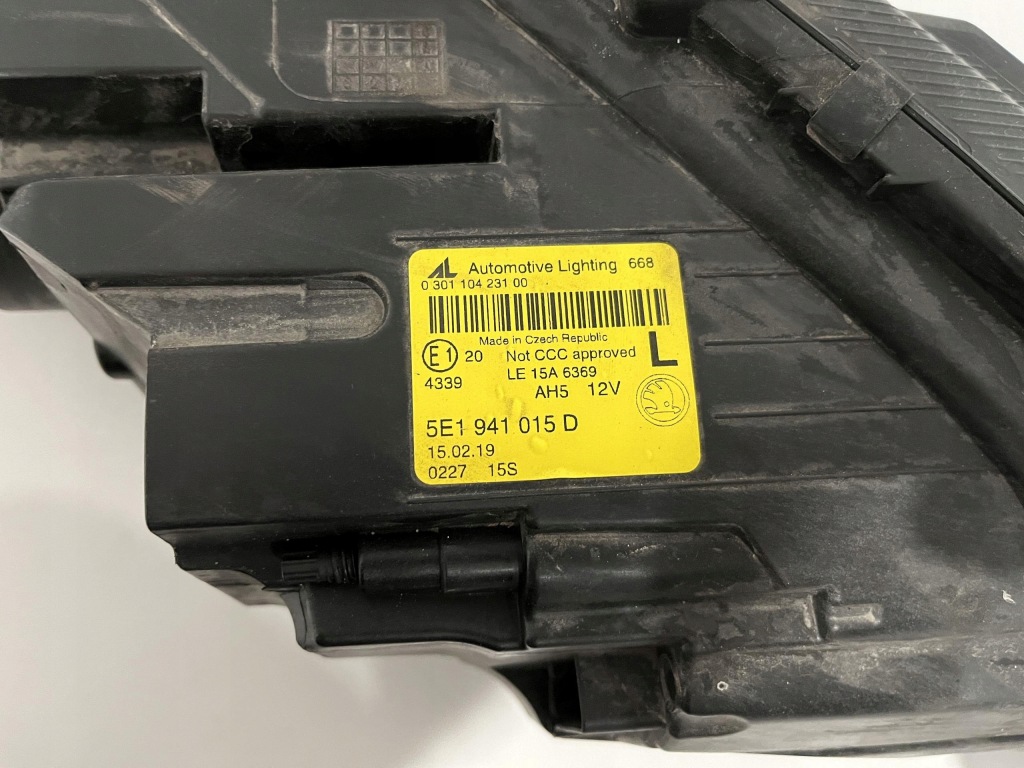 Skoda octavia 3 рестайлинг  фара левое  перед full led 5e1941015d Доставка