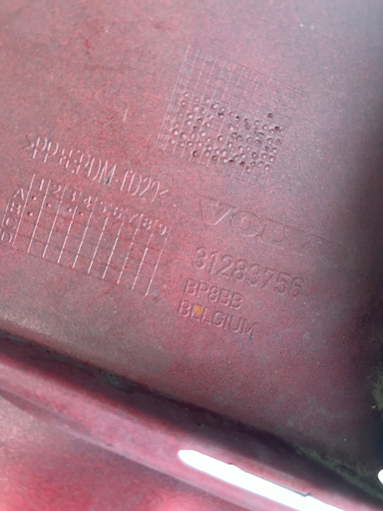 Бампер задняя задний volvo v40 31283756 Недорого