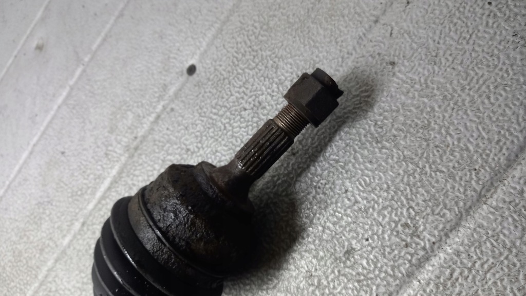 фото №4, Приводной вал правая перед citroen c3 02r hb