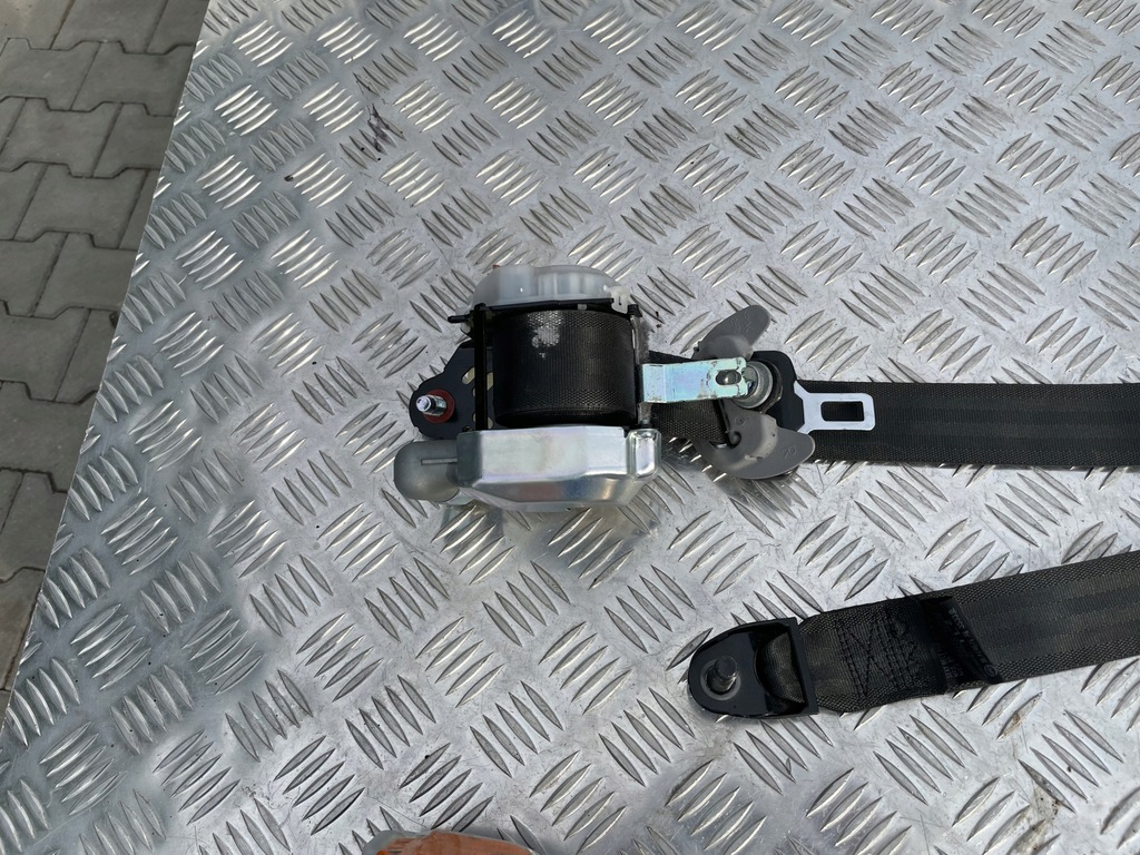 фото №4, Hyundai i40 ремені безпеки передні комплект