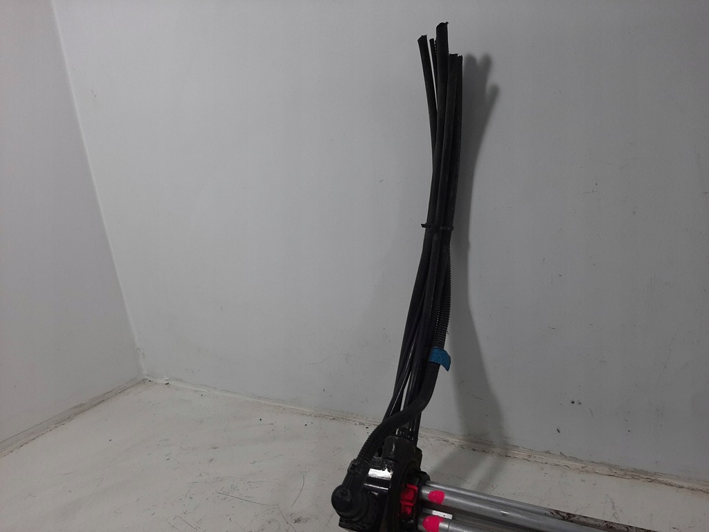 фото №9, Renault premium euro4 10800cm3 07r маслоприёмник датчик уровня топлива