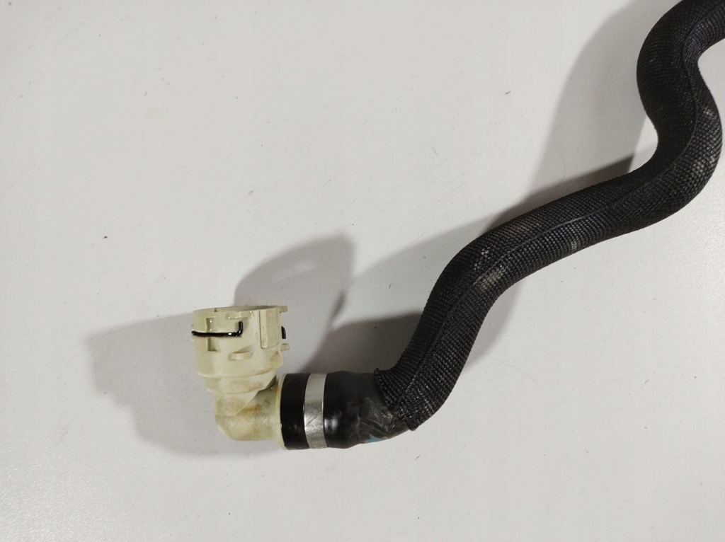 фото №7, Volvo v40 1.5 t3 12r- труба шланг воды 31686817