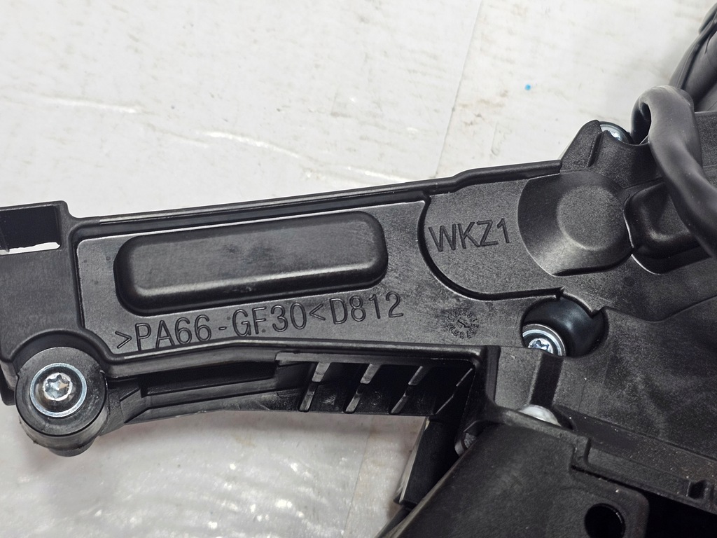 фото №9, Jeep renegade 15- домкрат перемикання передач usa